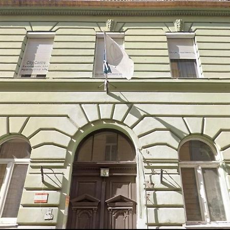 Szentkiralyi 5 - Double Basic In The City Center - Self-Check-In Budapest Exterior foto